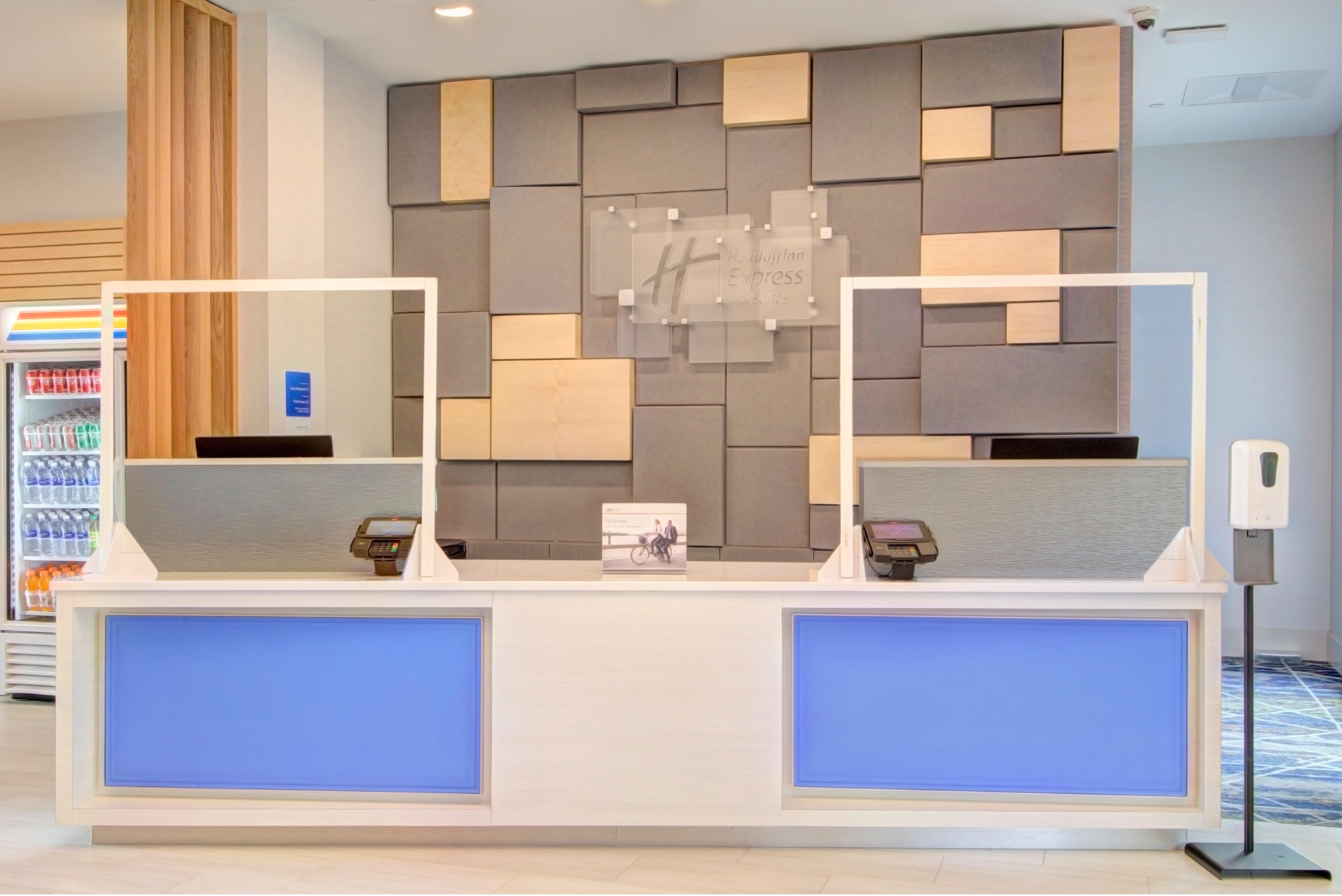 Express & Charlotte Southwest By Ihg Sterling